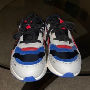 Kids Puma shoe